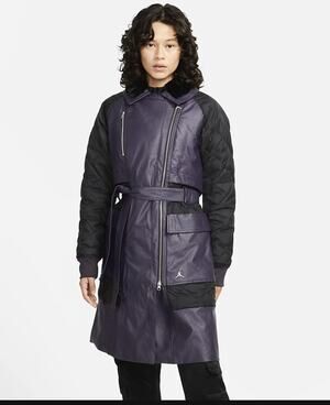 Jordan New Classics 2.0 Women's Trench Coat Medium purple black
